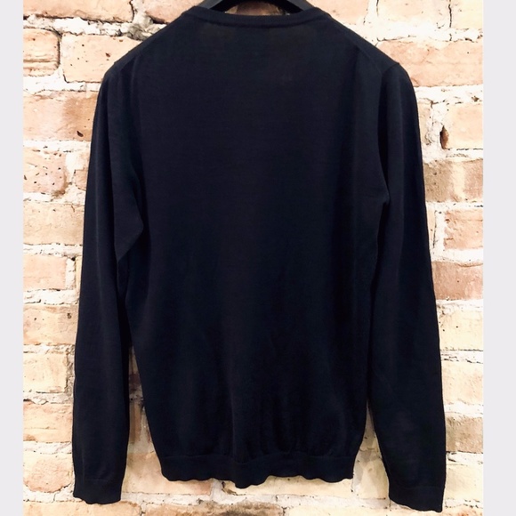 H&M Men's Black Silk Cotton Fine Knit V-Neck Sweater Small - Picture 8 of 11